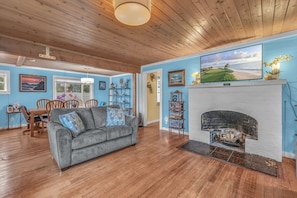 Smart TV, video games, books