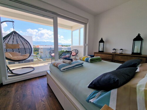 Two-bedroom family rooms Villa Aisha with private jacuzzi