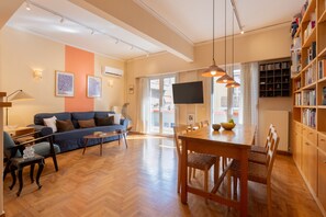 Interior - Thiras 51·Kypseli Urban Apartment (Athens)