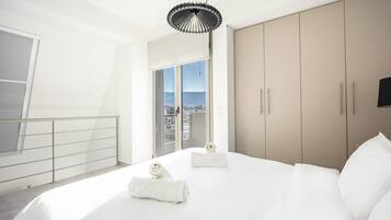 2 bedrooms, in-room safe, iron/ironing board, travel cot