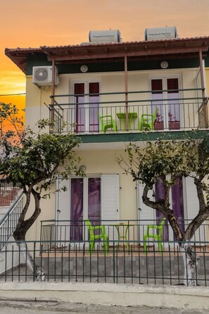 Exterior - Corfu Frodo Studios, Few Moments from the Beach (Kavos)
