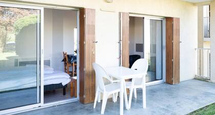 Studio cosy avec jardin privatif, climatisation et billard â Barbotan-les-Thermes