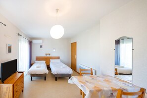 熨斗/熨衫板、Wi-Fi、床單