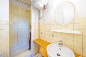 淋浴設備、風筒、提供毛巾