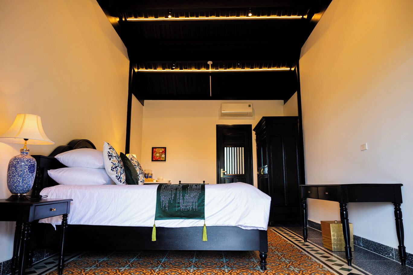 Deluxe Room, Garden View