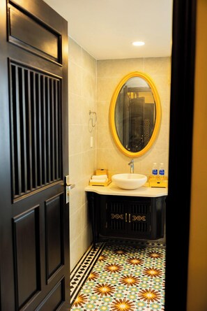 Superior Double Room, Garden View | Bathroom - VUON DUA VILLA (Phan Thiet)