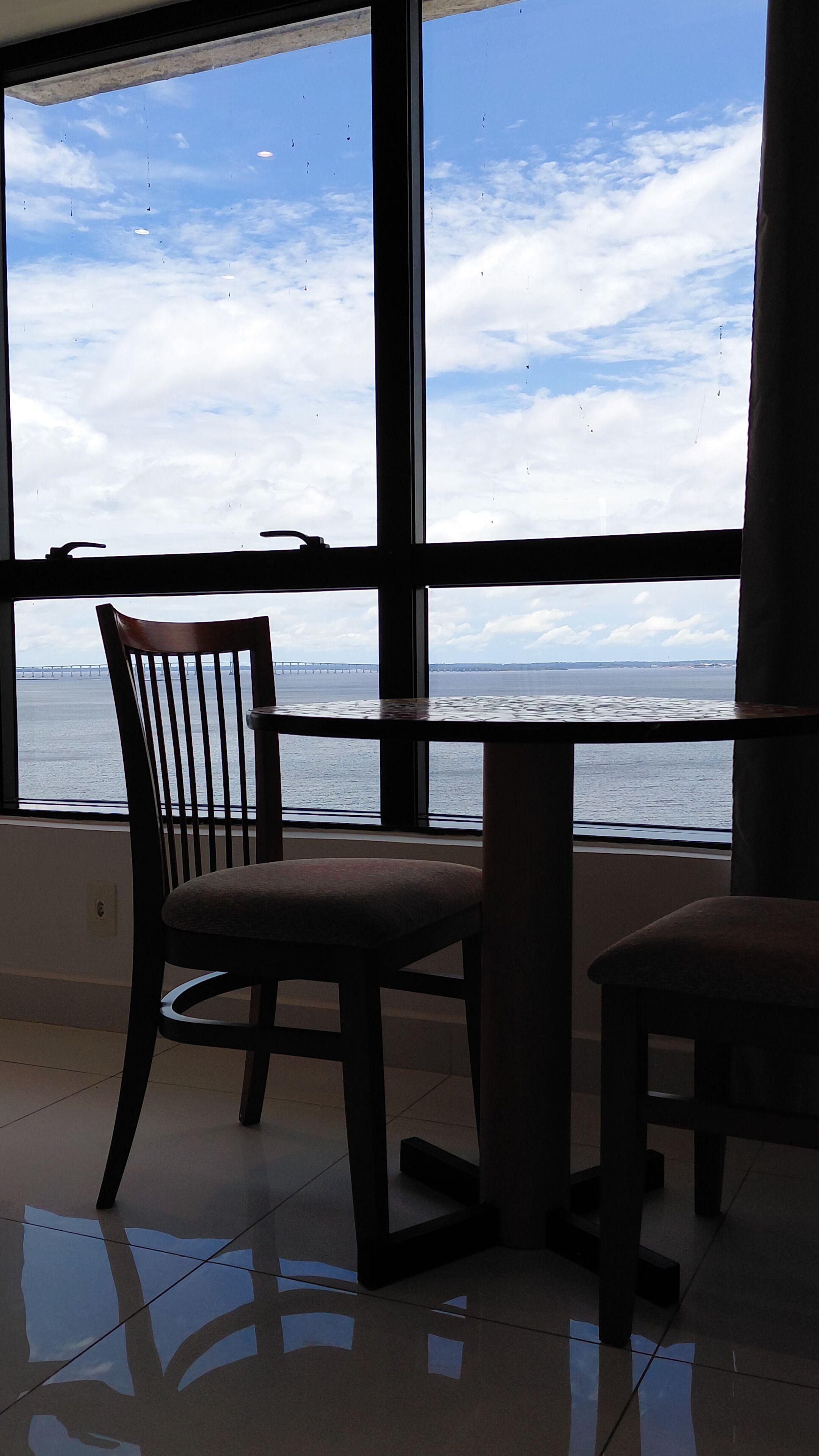 Deluxe Double Room, Beach View | Dining