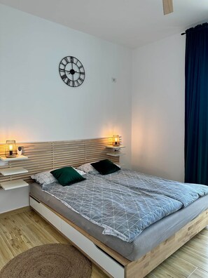 1 bedroom, iron/ironing board, WiFi, bed sheets - Marta -  Summer Breeze (Sarandë)