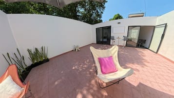 Comfort Loft, 2 Bedrooms, Pets not allowed, Annex Building | Terrace/patio