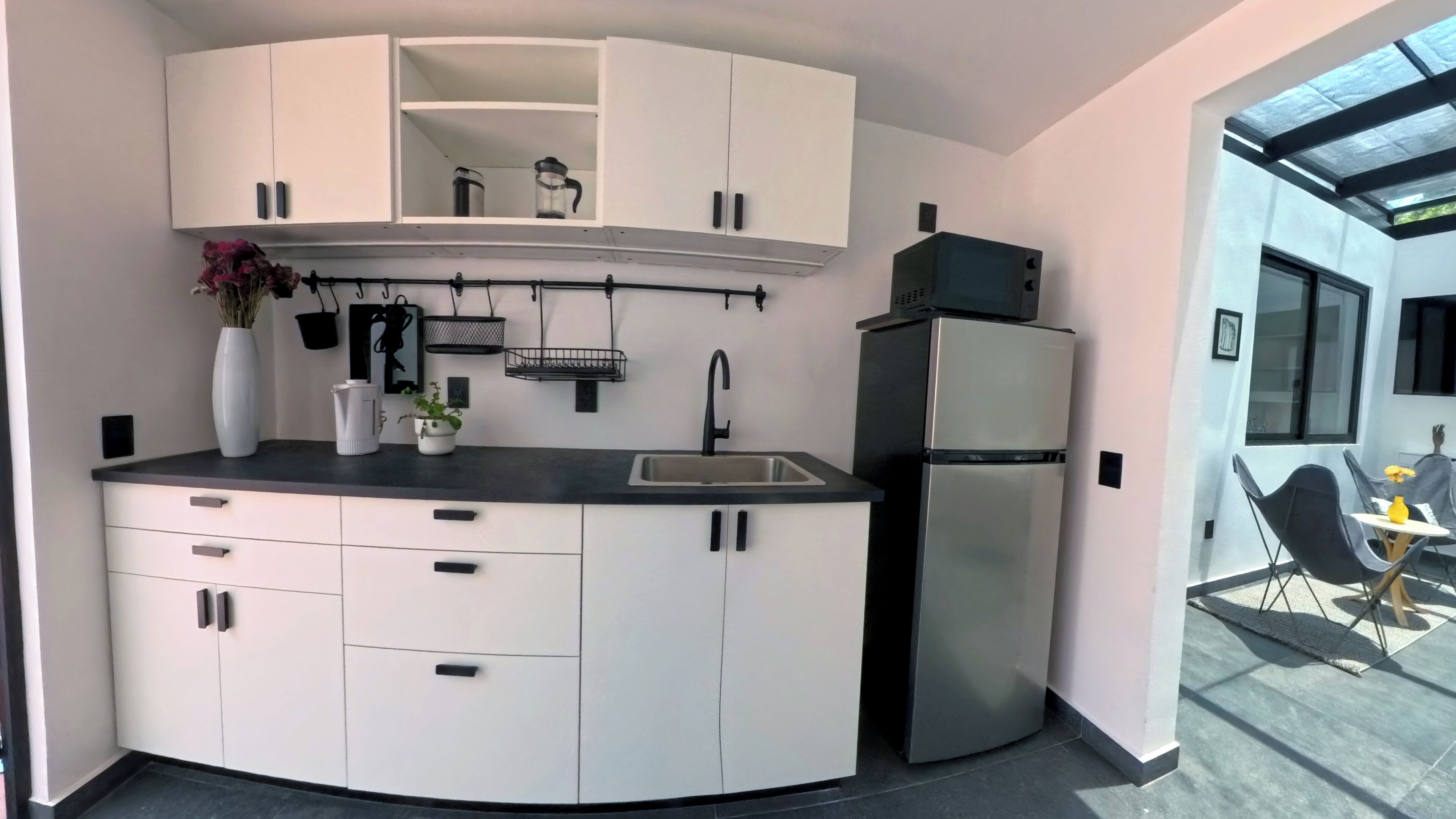 Comfort Apartment, 2 Bedrooms, Pets Not Allowed, Annex Building | Private kitchen