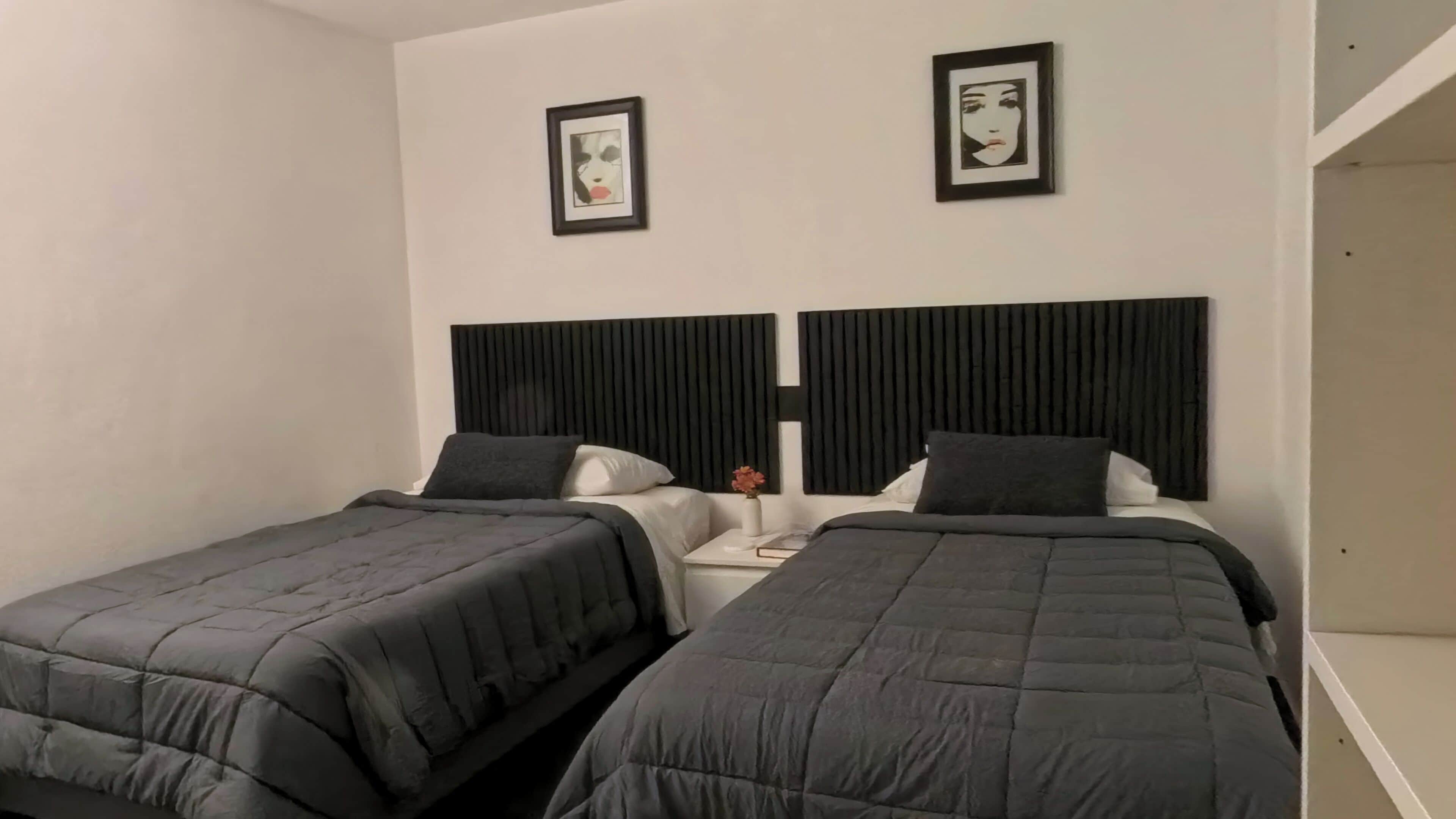 Comfort Loft, 2 Bedrooms, Pets not allowed, Annex Building | Blackout curtains, iron/ironing board