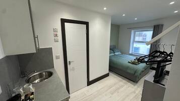 Room, 1 Bedroom | 1 bedroom