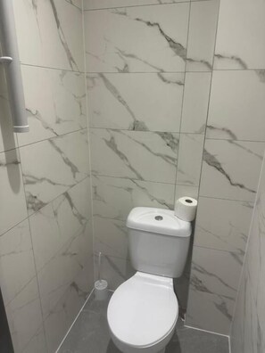 Quarto, 1 quarto | Banheiro