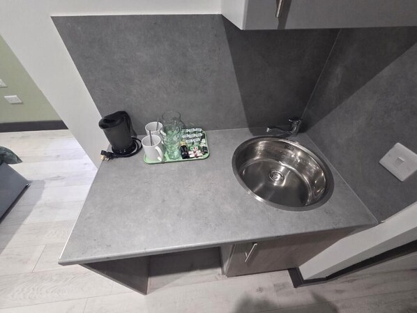 Room, 1 Bedroom | Interior