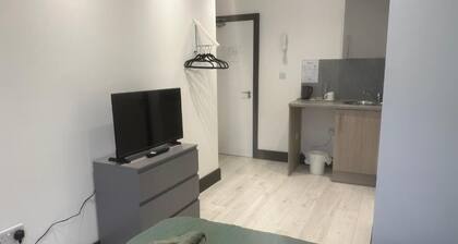 Room-1066 Apart Hotel Hastings - Single