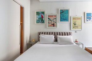 2 bedrooms, iron/ironing board, WiFi, bed sheets - Casa Loggia, a Burghesius home (Roma)