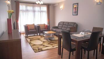 Superior-Apartment | Wohnbereich