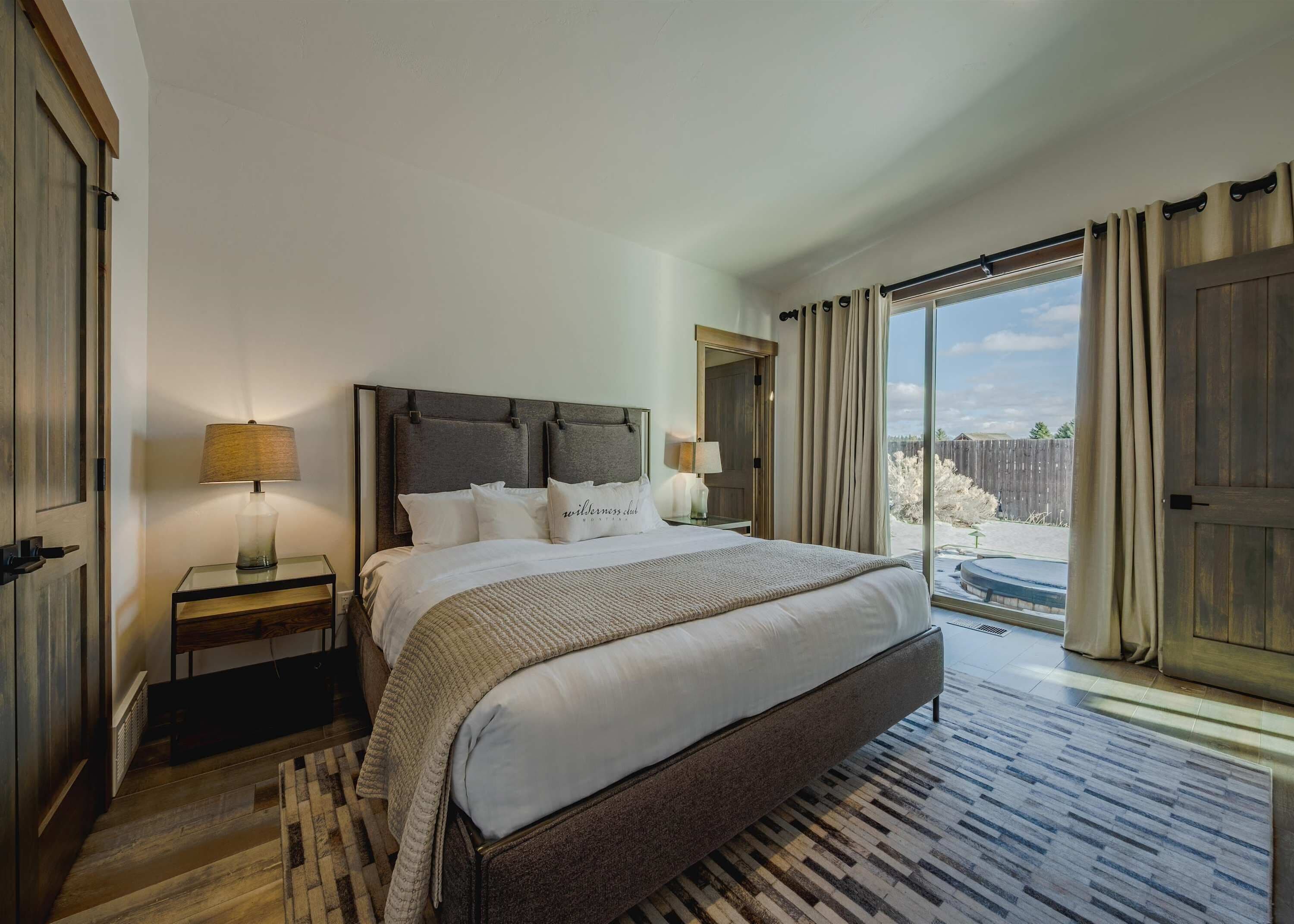 Nhà, nhiều giường, bồn tắm nước nóng, quang cảnh núi (Wilderness Club Home)