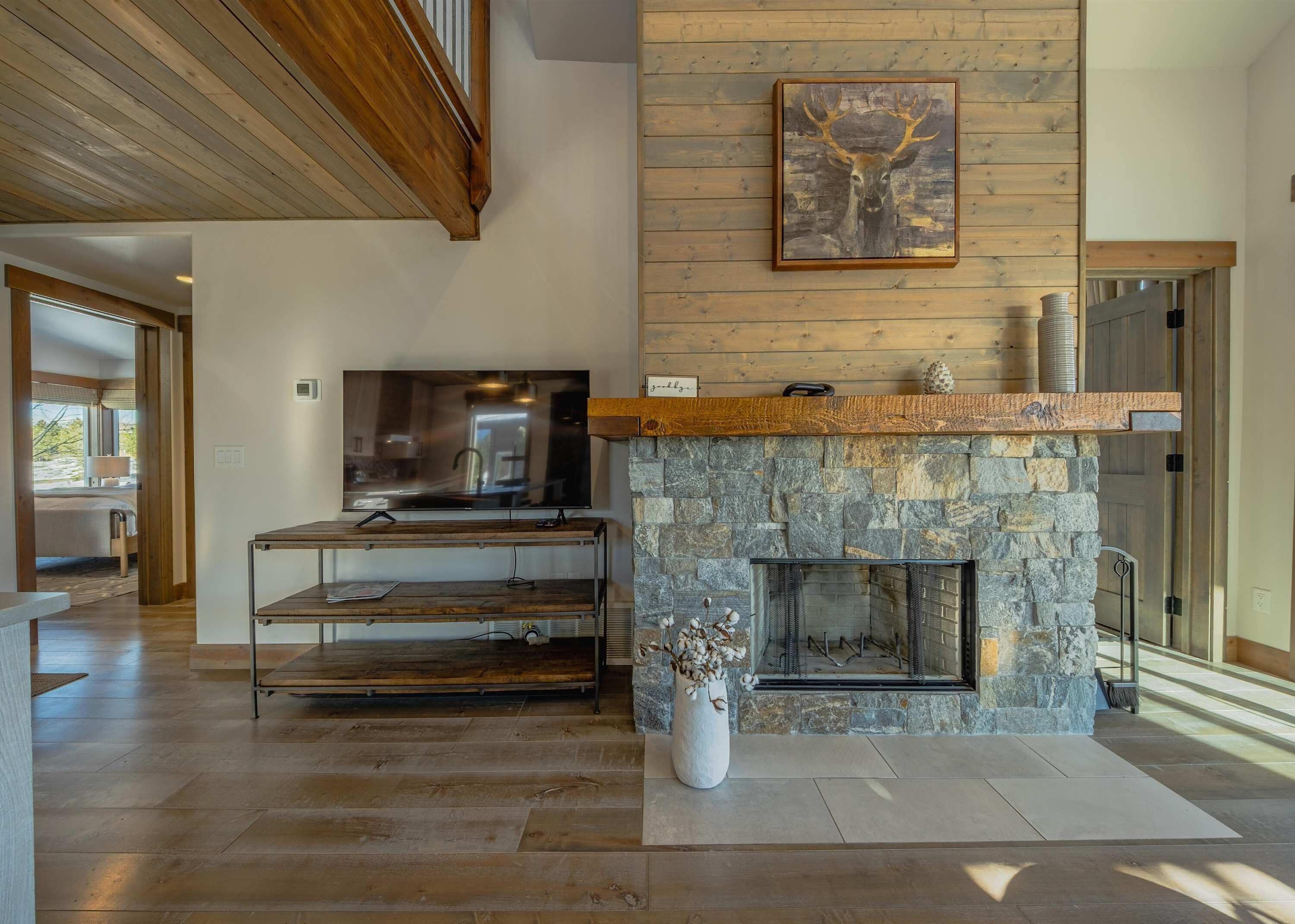 House, Multiple Beds, Hot Tub, Mountain View (Wilderness Club Home) | Interior