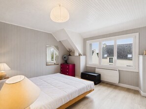 3 slaapkamers, een strijkplank/strijkijzer, gratis wifi