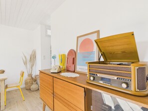 Interior - House for 7 with garden near the sea (Brem-sur-Mer)