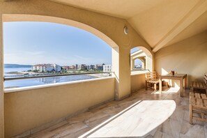 Outdoor dining - Kotari Sukošan in Sukošan - Nord-Dalmatien / Kotari Sukošan in Sukošan - Appartement für 4 Personen AP4 (Sukosan)