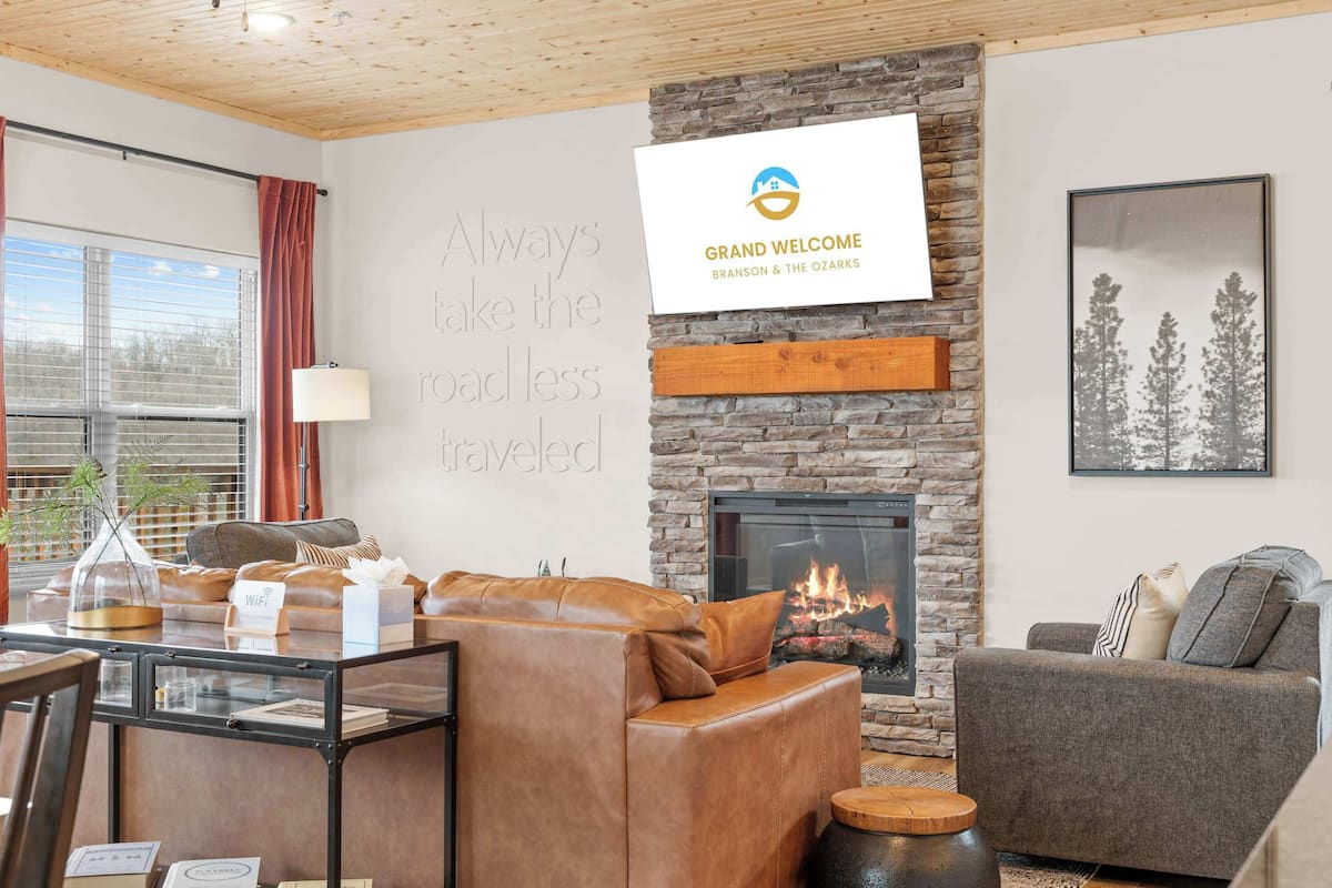 House, Multiple Beds, Hot Tub, Garden View (The Roost ) | Lobby