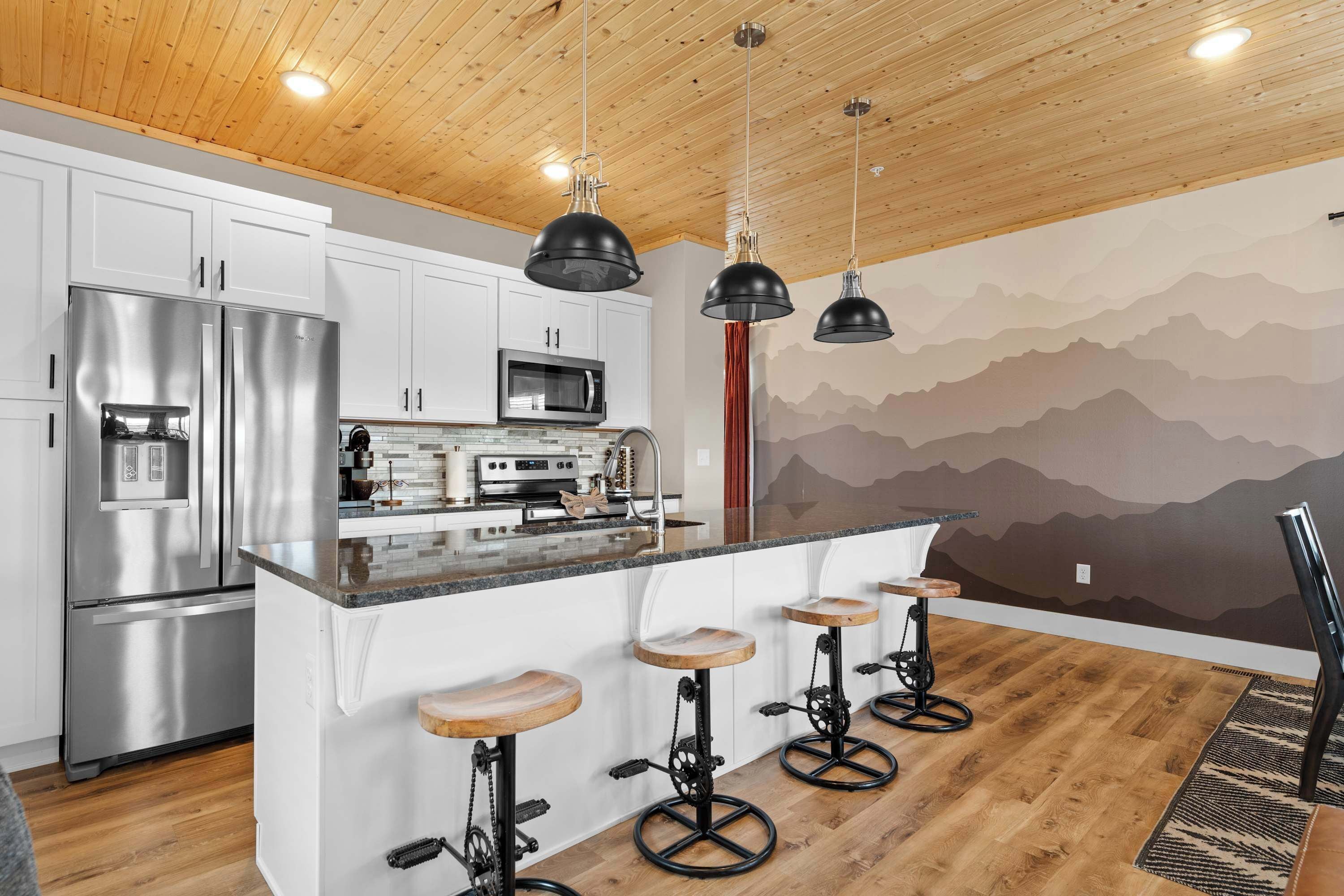 House, Multiple Beds, Hot Tub, Garden View (The Roost ) | Private kitchen