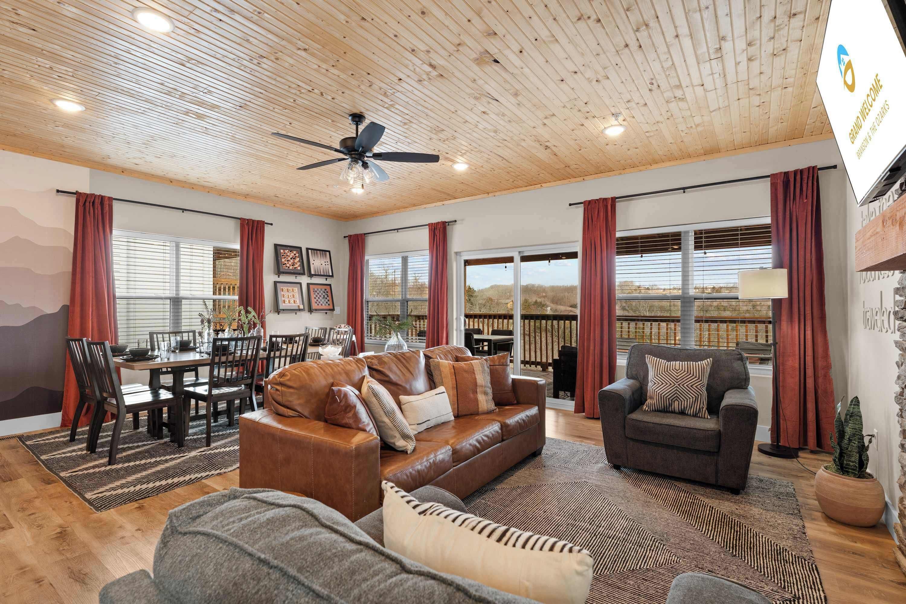 House, Multiple Beds, Hot Tub, Garden View (The Roost ) | Living area