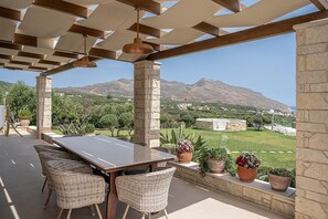 Villa | Dining - Chania Villa for 7 Near the sea (Kissamos)
