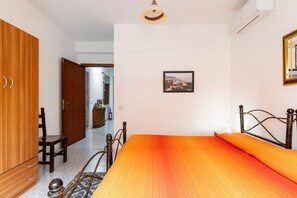 1 quarto, roupa de cama