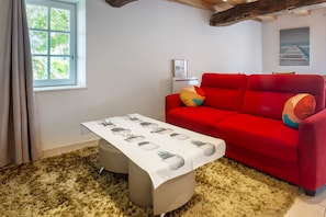 Télévision, table de tennis de table