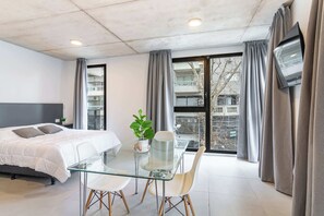 1 bedroom, iron/ironing board, WiFi, bed sheets - Soho Village en Palermo by Magno | 203 (Buenos Aires)