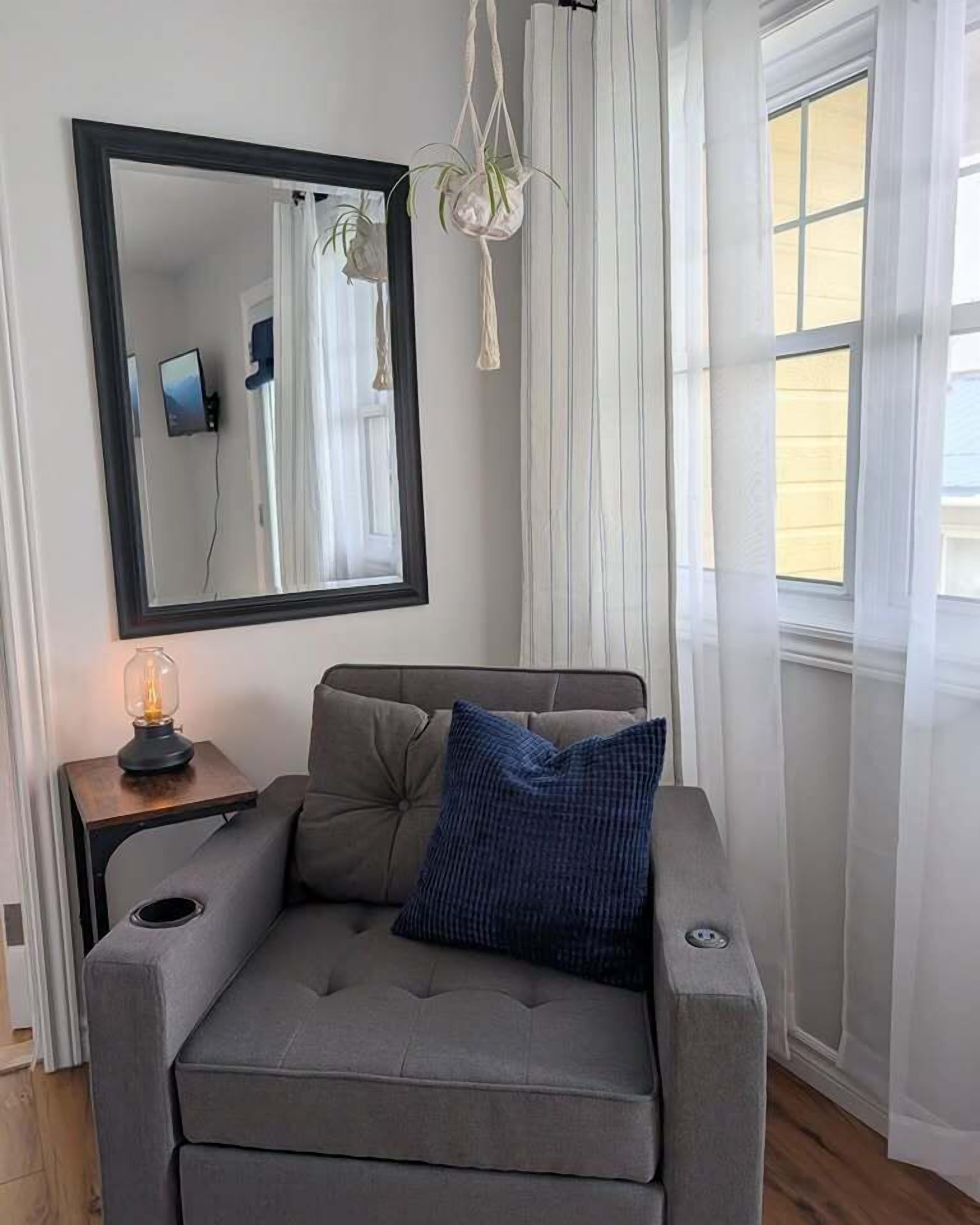 Comfort Single Room