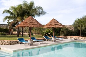 Outdoor pool - VILLA GRAZIA - PRIVATE POOL, WIFI AND AIR CONDITIONING (Sicilia)