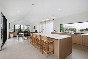 Interior - Jarli Barn Refined Wine Country Retreat with Pool (Bombira)