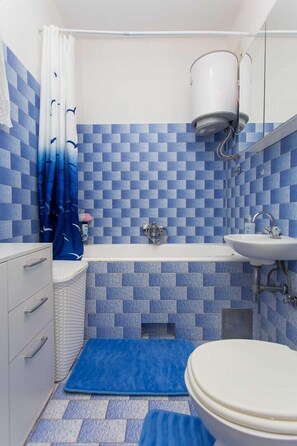 Hair dryer, towels - Apartment Marin in Kastel Stafilic (Kastel Stafilic)