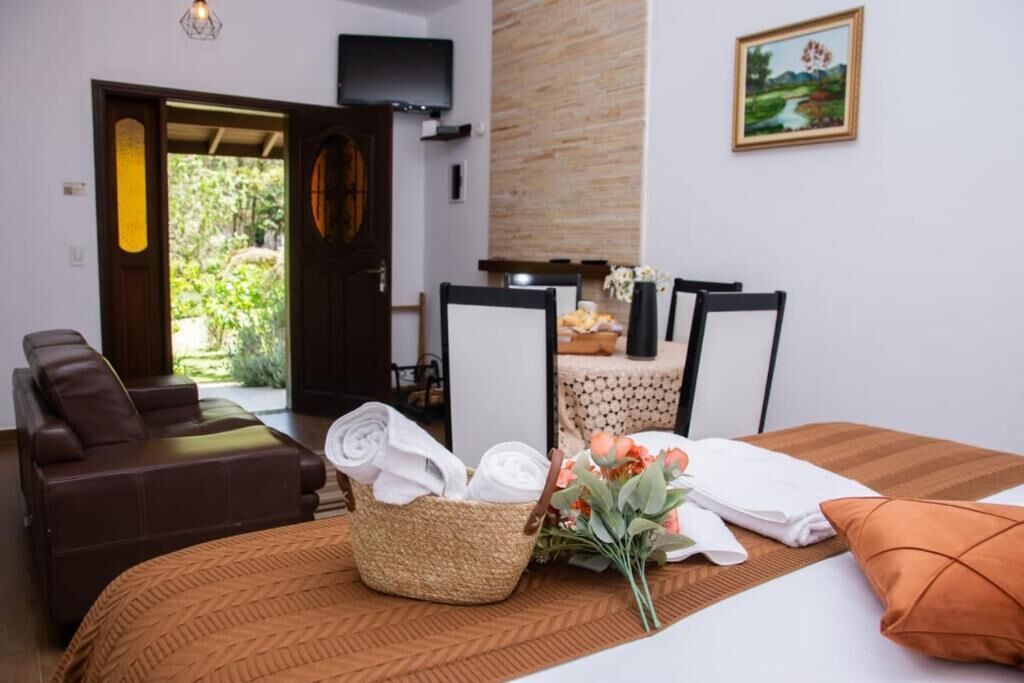 特級小木屋, 露台, 庭園景