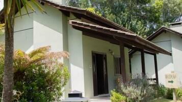 Alpehytte – premium, balkong, bakgårdsutsikt | Eksteriør