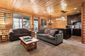 TV, fireplace - NEW! Deer Valley Condo Near Base | Hot Tub (Park City)