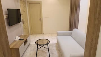 TV màn hình phẳng 43-inch có truyền hình cáp