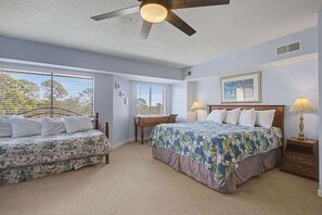 2 bedrooms, iron/ironing board, free WiFi, bed sheets - Steps to Beach & Coligny! (Hilton Head Island)