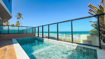 Apartamento luxo | Piscina | Piscina externa