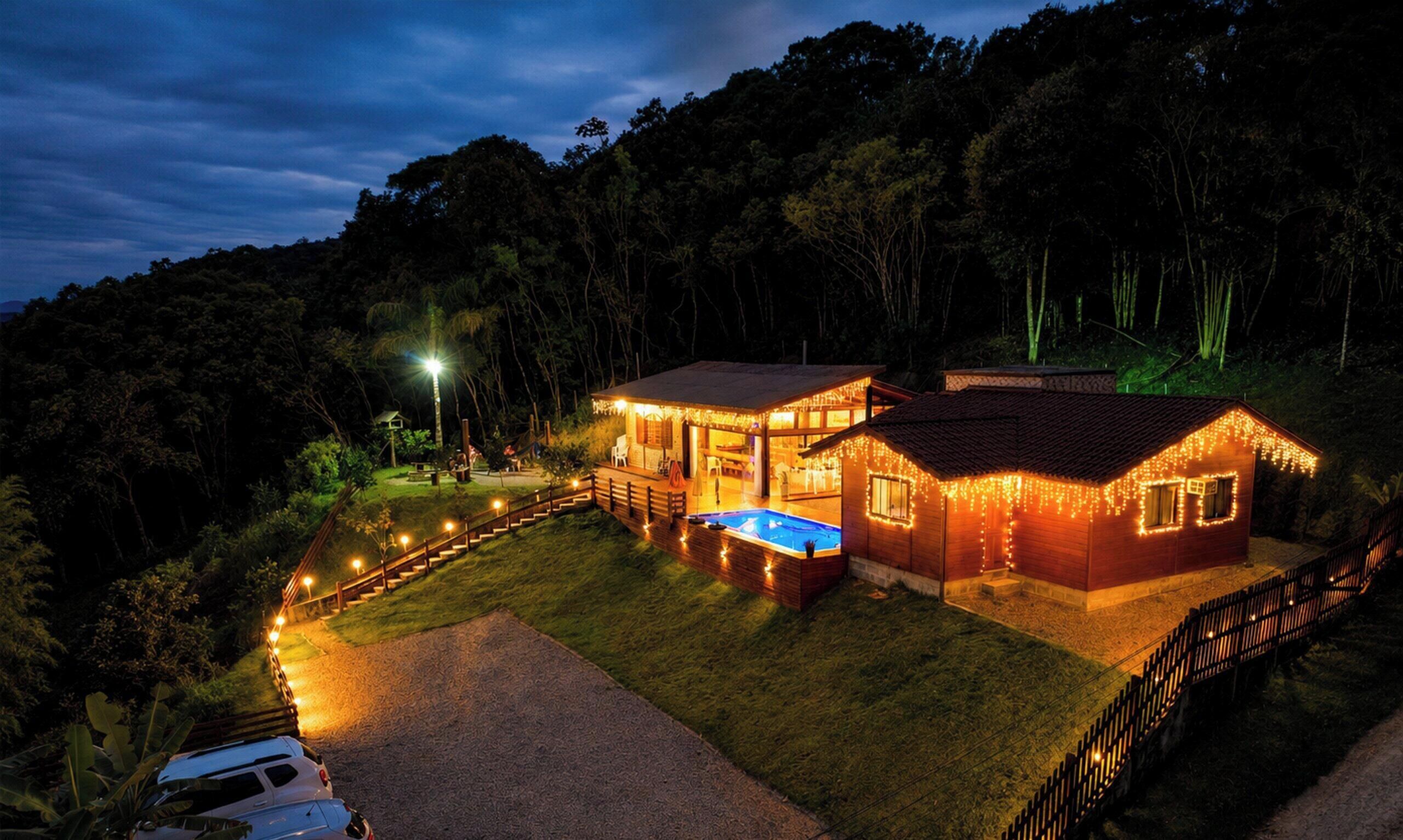 Premium Cottage, Pool Access, Mountain View | Exterior