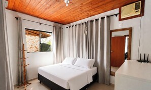 Premium Cottage, Pool Access, Mountain View