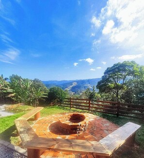 Premium Cottage, Pool Access, Mountain View | Terrace/patio