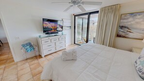 3 bedrooms, iron/ironing board, free WiFi, bed sheets - Mainsail 321 Spacious Private Beach w/Beach Service (Miramar Beach)