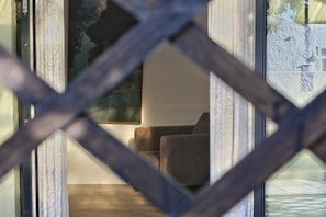 Interior - Stoeplife is a sun-and-wind-sheltered cottage in the heart of Kommetjie (Cape Town)
