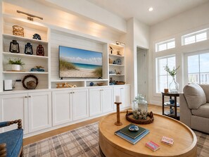 TV - BM530 Private Pool, Close to the Beach, Beautiful Home (Port Aransas)
