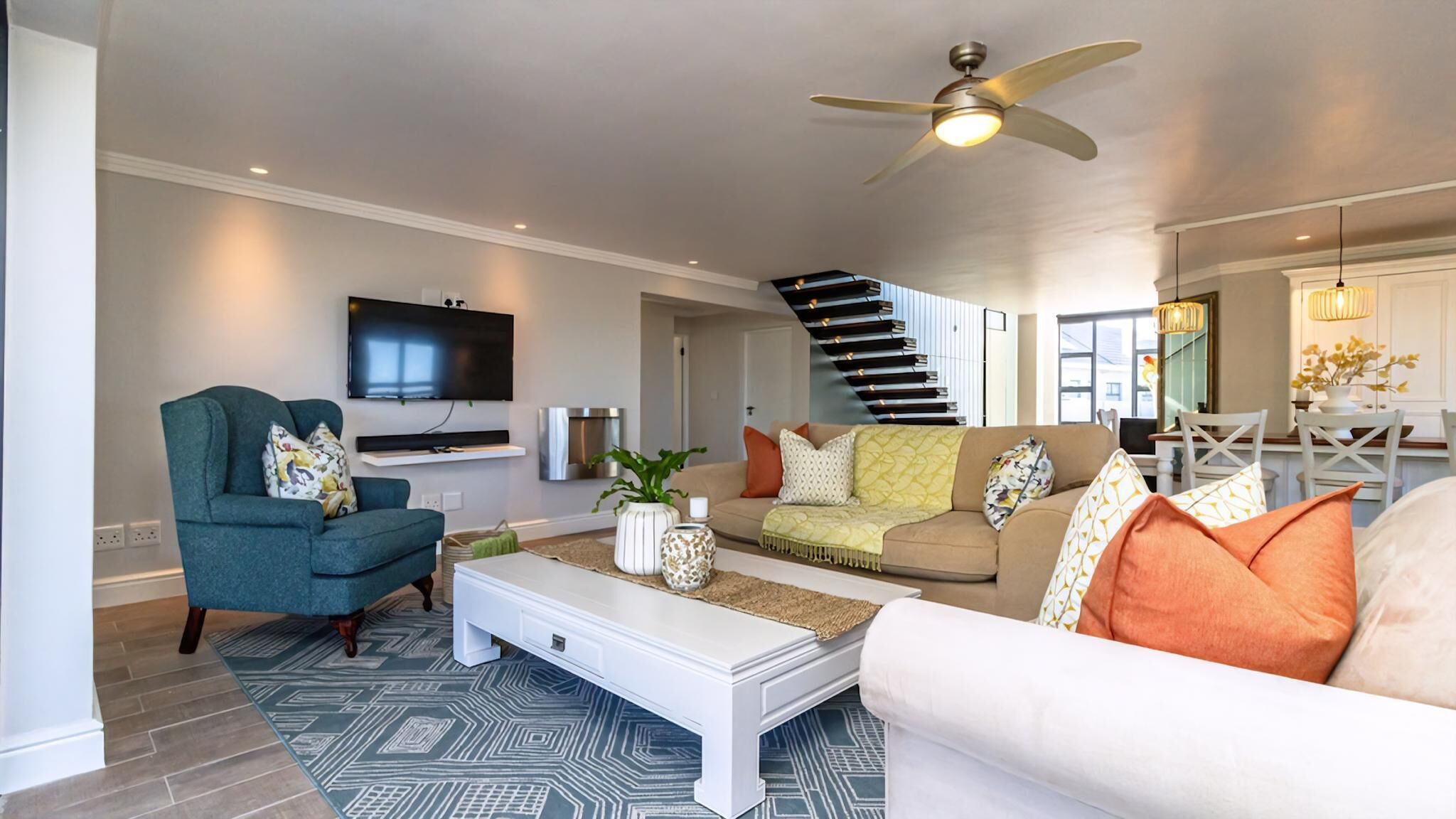 Smart TV, fireplace, stereo